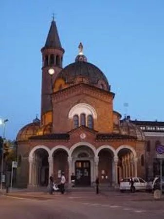 Santuario N.s. Madonna Della Moretta