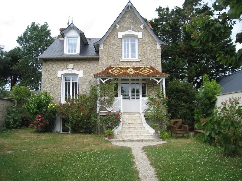 NORMAN HOUSE IN JUNO BEACH