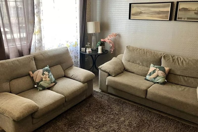 Bilbao Center - Charming & cozy apartment. Dry cleaning bed linen and towels.