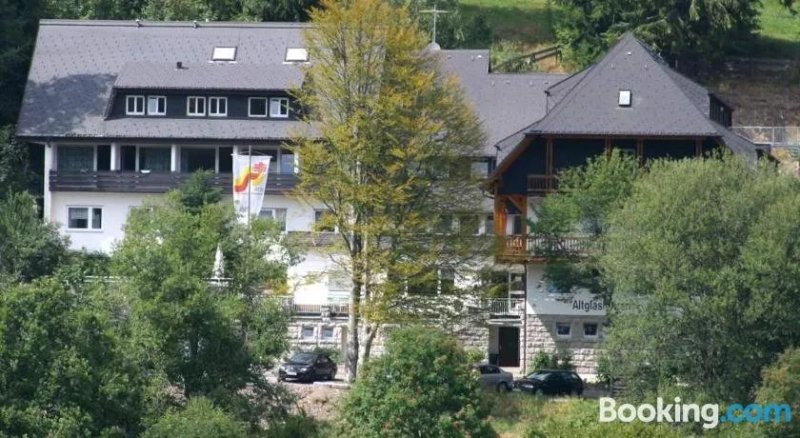 Freizeit- und Bildungszentrum Altglashuetten