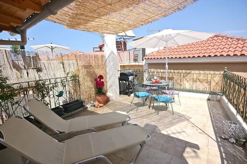17th-cent.Villa in the heart of the picturesque Old town with sun terrace & BBQ.