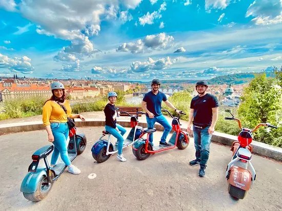 SCROOSER Tour