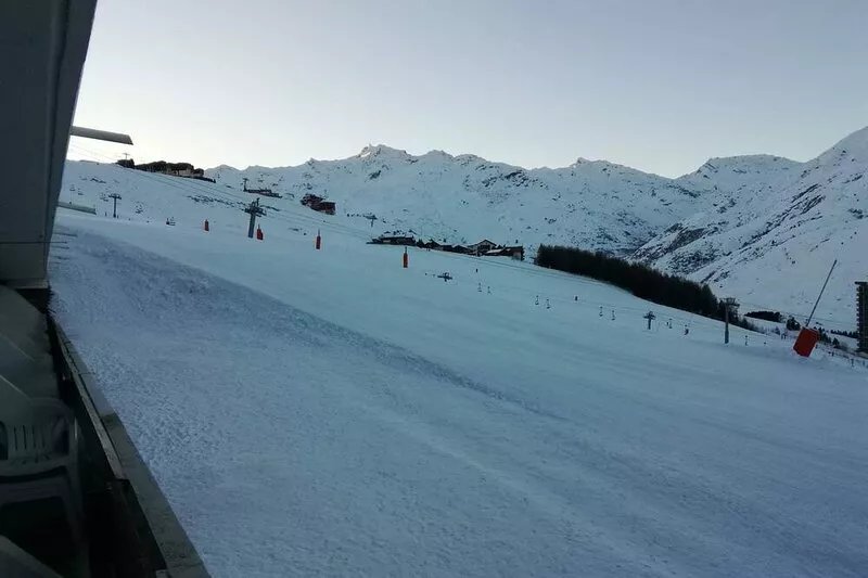 Starting with your skis from the residence. On the slopes - Full sun