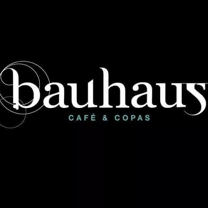 Bauhaus Cafe & Copas