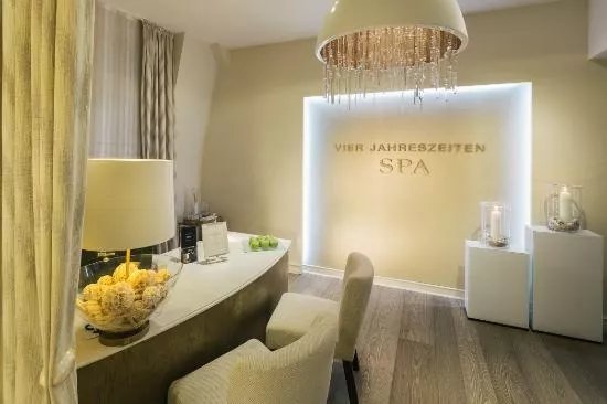 Spa im Hotel Vier Jahreszeiten