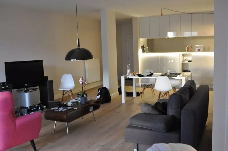 new bright studio in the center of Antwerp free WiFi