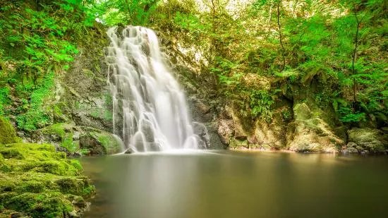 Gleno Waterfall