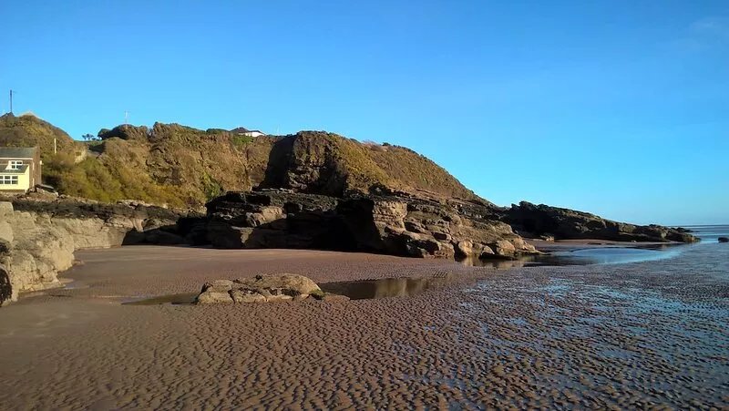 Portling View -  an apartment that sleeps 6 guests  in 3 bedrooms