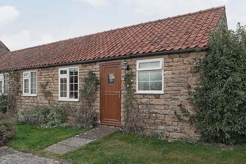 Peartree Farm Cottages - RCHM39