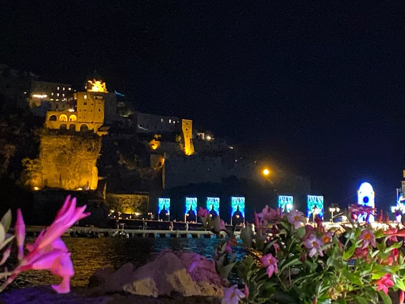 Villa To Ischia With Love