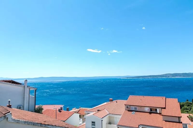 Two bedroom apartment with balcony and sea view Brela, Makarska (A-2717-a)