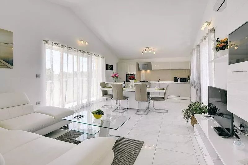 Scenic apartment in Valtura with spacious garden