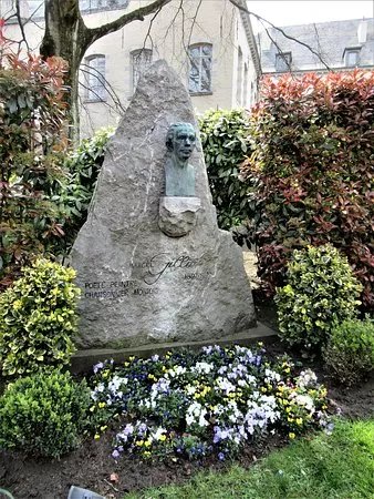 Buste de Marcel Gillis