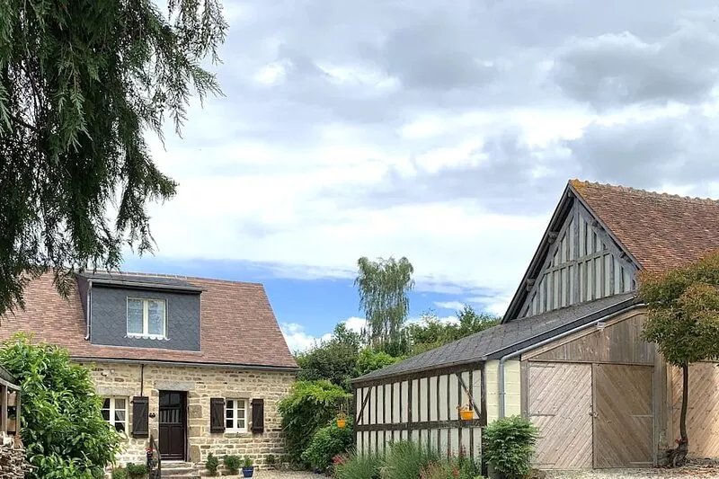 Le Bas Chesnay is a 200 year old detached farmhouse, where birds & bees sing.
