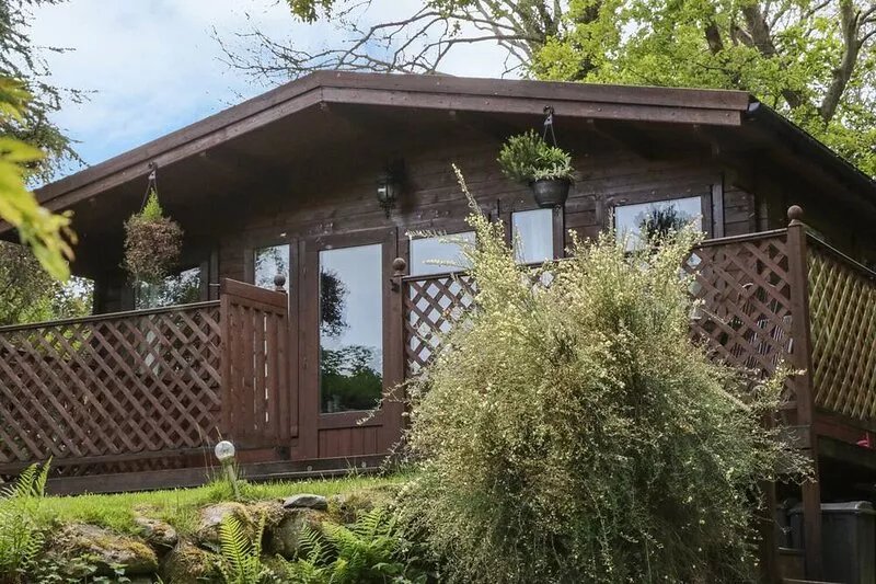 Y CABAN, family friendly, with a garden in Conwy