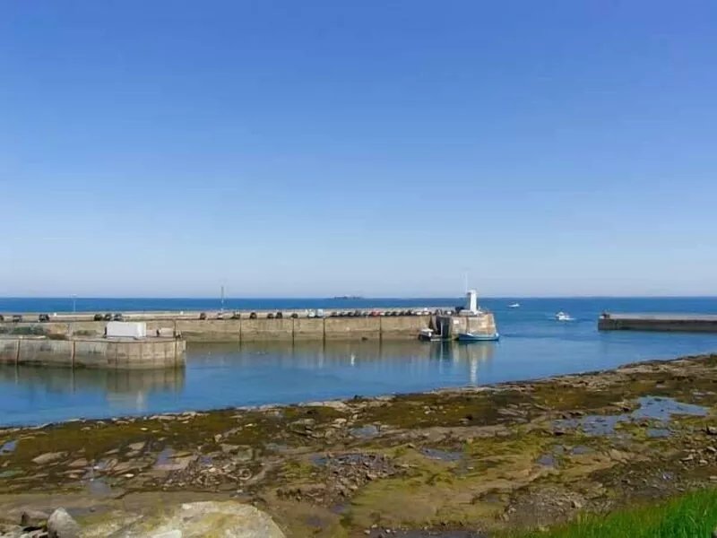 SUNNIE COTTAGE, pet friendly, country holiday cottage in Seahouses