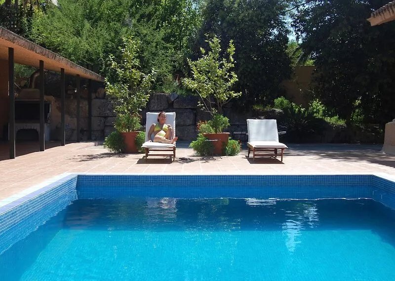 Private, Very Spacious, Own Pool & spacious Gardens, near Beaches, real Greece