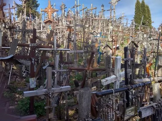 Hill of Crosses Guided Tour