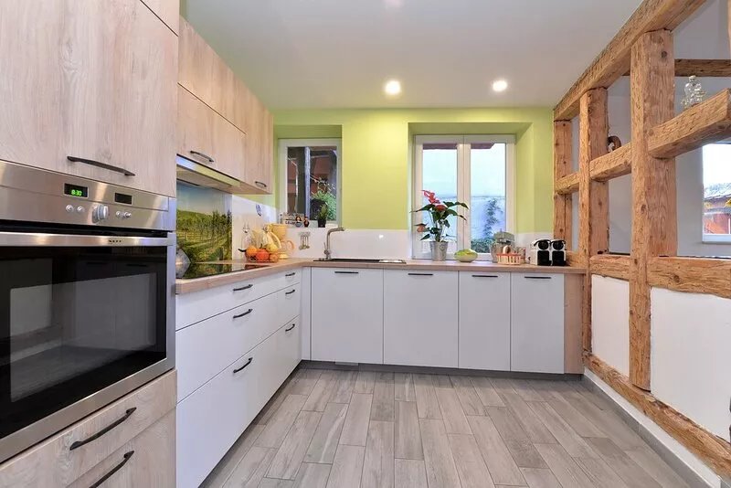 Large cottage that can accommodate 15 people