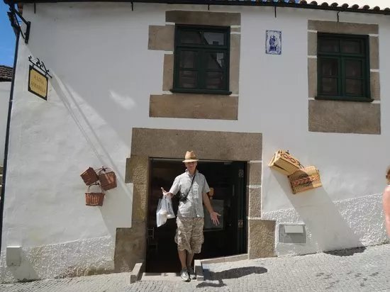 The Loja Amarela
