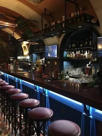 Potepuh Bar