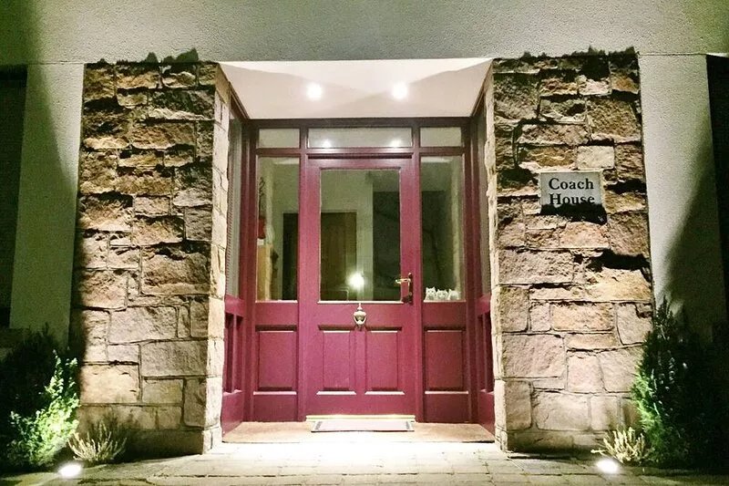 Beautiful Townhouse, 3DBr-sleeps 6. Great price for Unique Stay in Galway's
