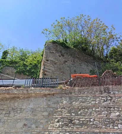 Ruderi del Forte San Carlo