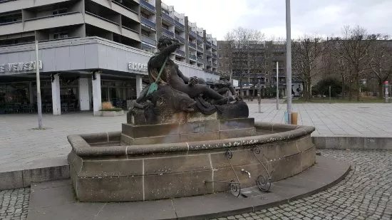 Nymphenbrunnen II