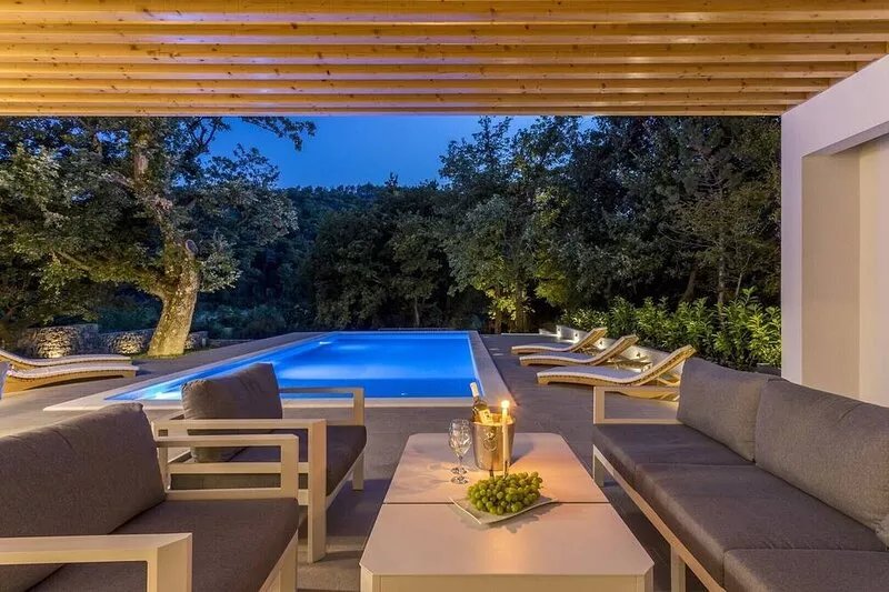 Villa Ventura with a private heated pool, superfast broadband, gym