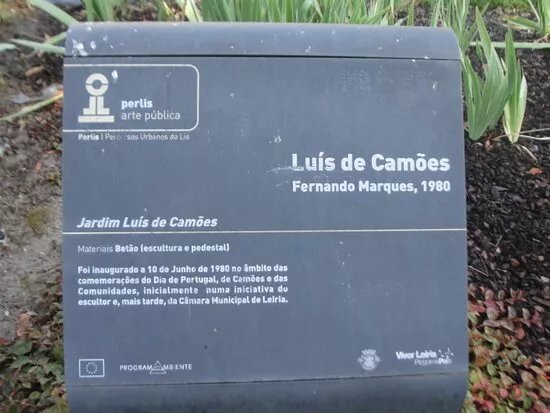Estatua de Luis de Camoes