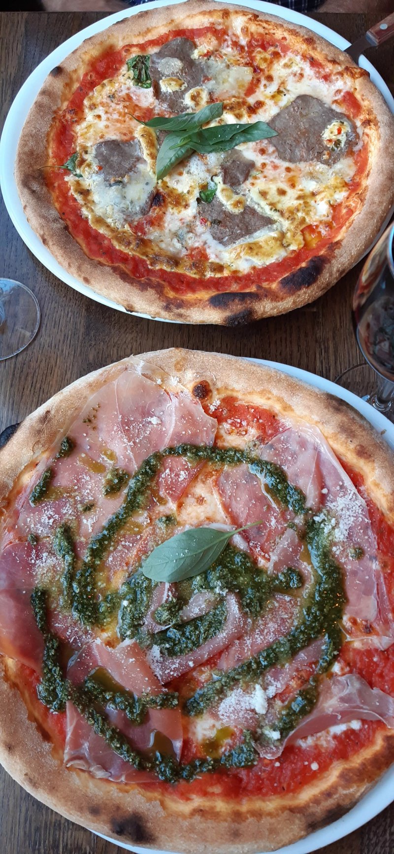 Molnlycke Sallad & Tapas Bar