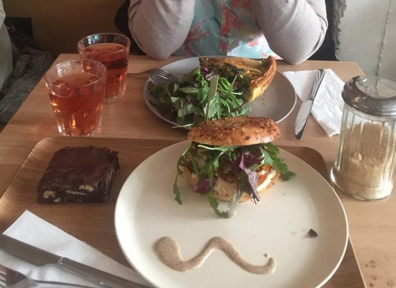 Eureka Salad-Bar & Coffee-House
