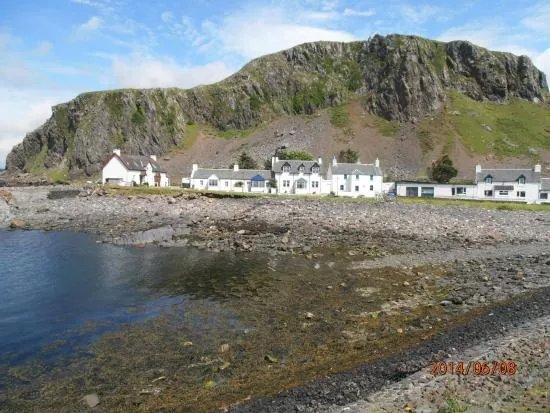 Isle of Skye Trekking & Therapy Centre