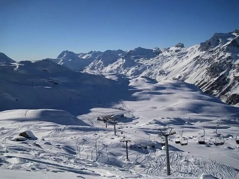 Comfortable apartment tastefully decorated with views of the valley - Engadine