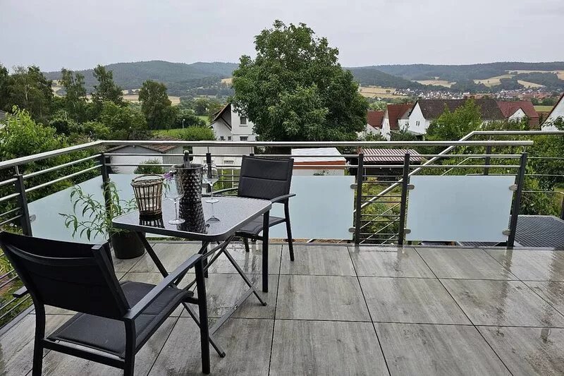 Cozy vacation home WeitBlickwith a large balcony and terrace to relax on