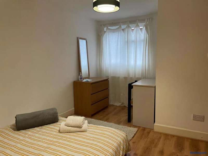 Guest House Finsbury Park