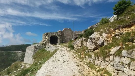 Forti di Campomolon e Cornolo