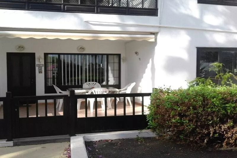 2 bedroom, Ground Floor apartment, on the exclusive Oasis San Antonio complex