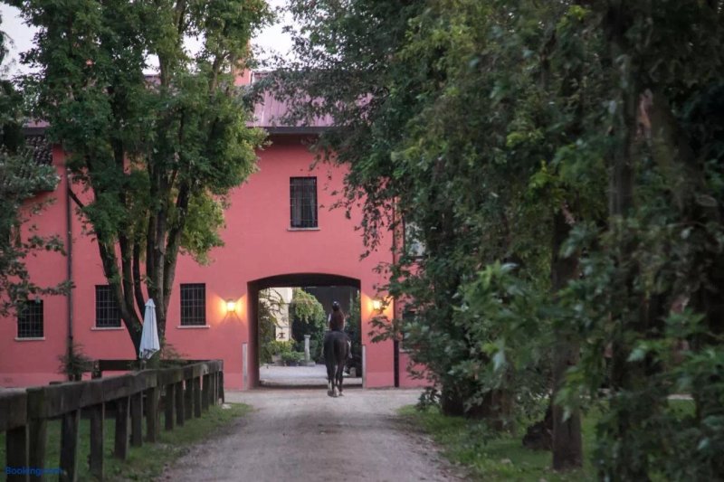 Scuderia La Colombera
