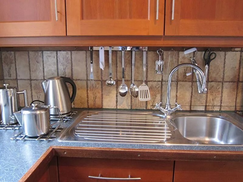 Cedarcroft Cottage Reeth, set in two acres of garden, river, ponds, amazing vie