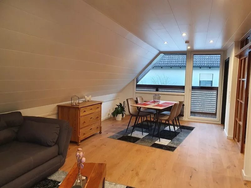 cozy quiet apartment in Homburg-Kirrberg with a small balcony