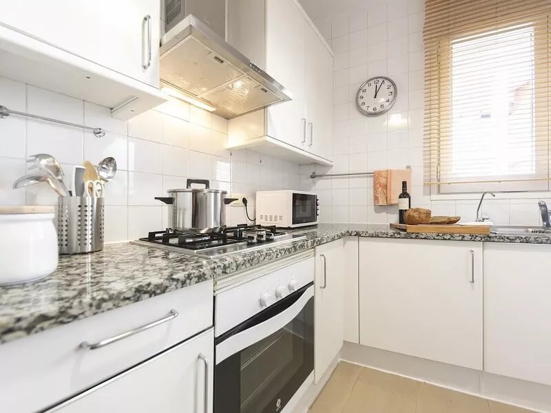 Sunset - Holiday Apartment Rental in Girona | Bravissimo