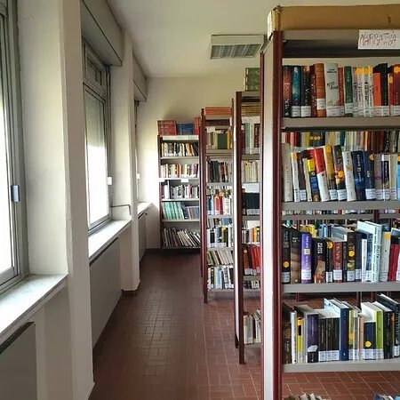 Biblioteca Comunale "Dino Laboranti"