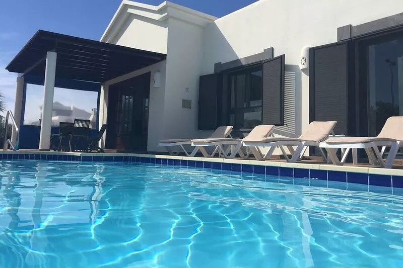 Outstanding Frontline Detached Villa with Private Heated Swimming Pool & WiFi