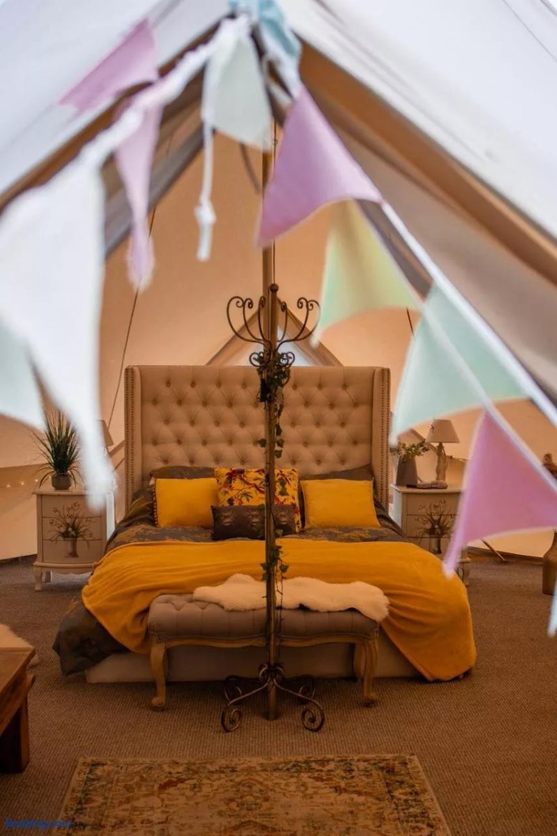 The Follies Glamping