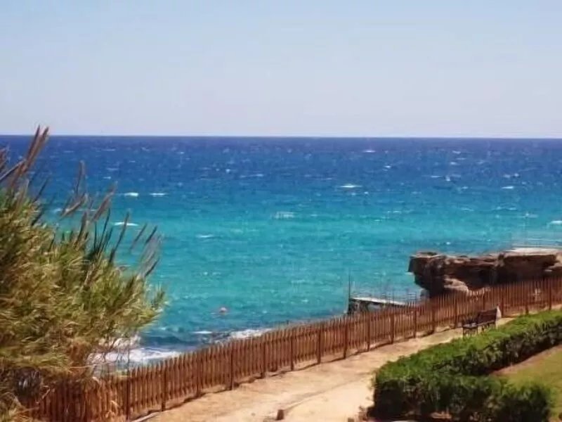 Comfortable Apartment In Well Maintained 5* Complex