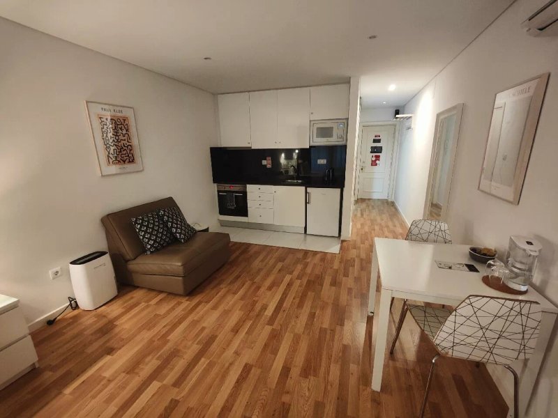 Bonjardim Downtown Apartments by DA'HOME