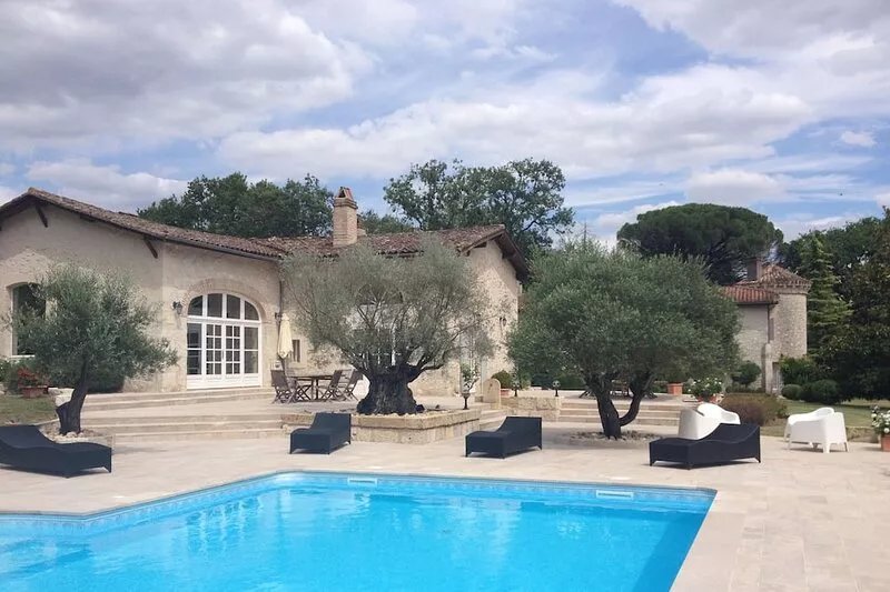 Beau Manoir restored XVII th