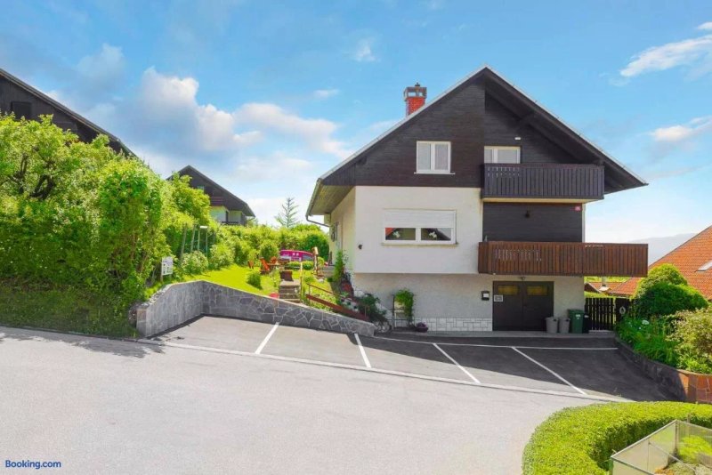 Apartments Rikli Rodine near Bled