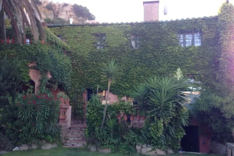 Beautiful Old Country House In Picturesque Catalan Village (HUTG-028665